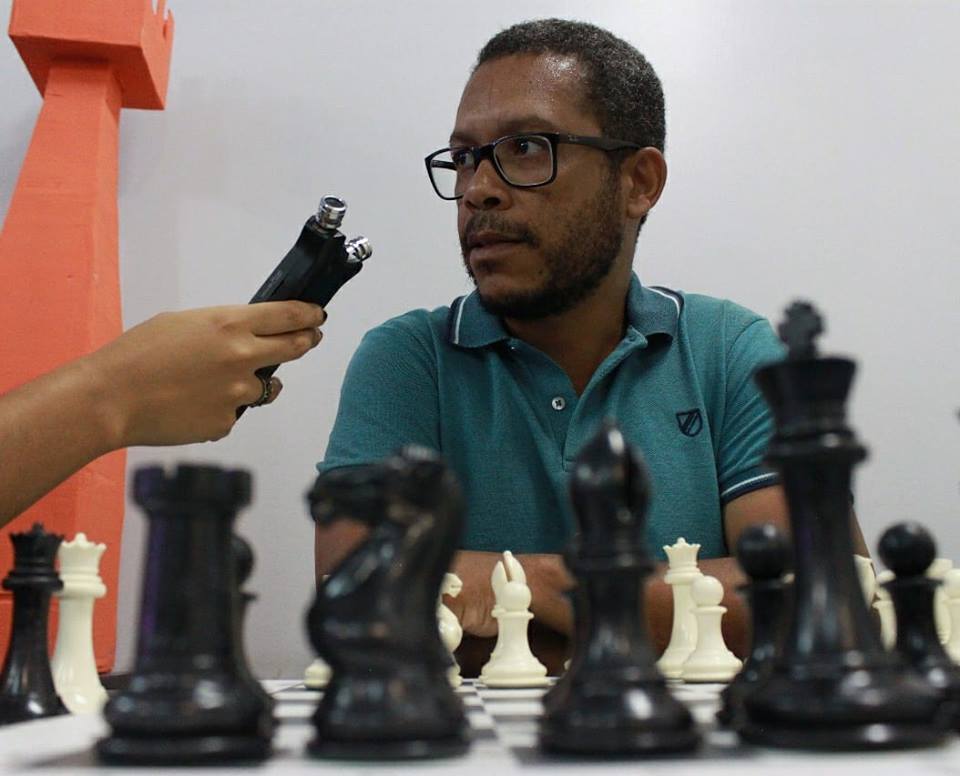 Fábio Rocha destaca curso de xadrez. Foto: Talisson Souza/Rádio UFS