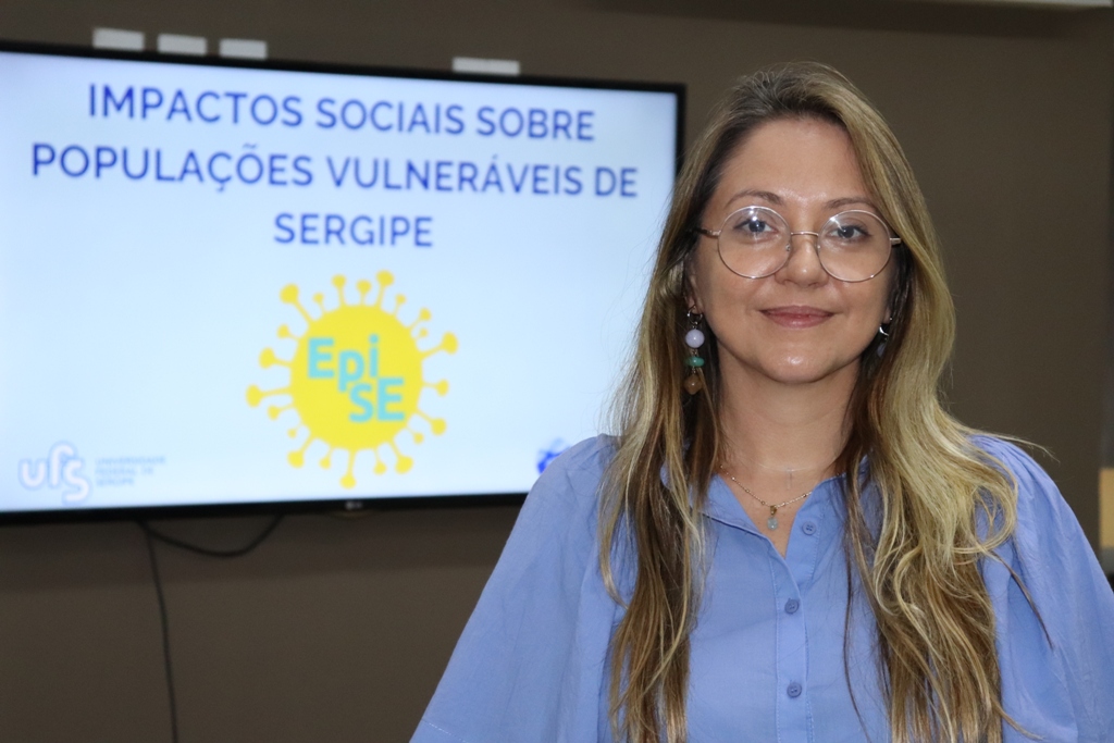 Professora Karyna Sposato alerta para avanço da contaminação da covid-19 em presídios. Foto: Josafá Neto/Rádio UFS